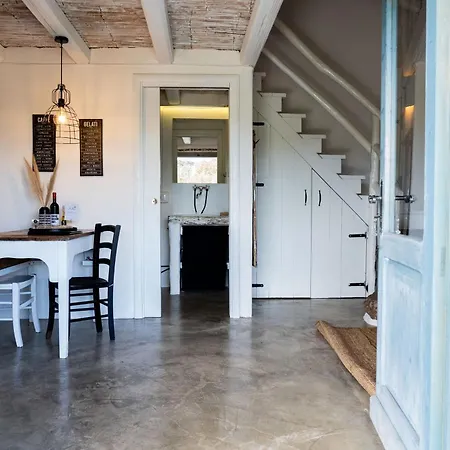 בית נופש Casa Manorgai Due אורוסיי